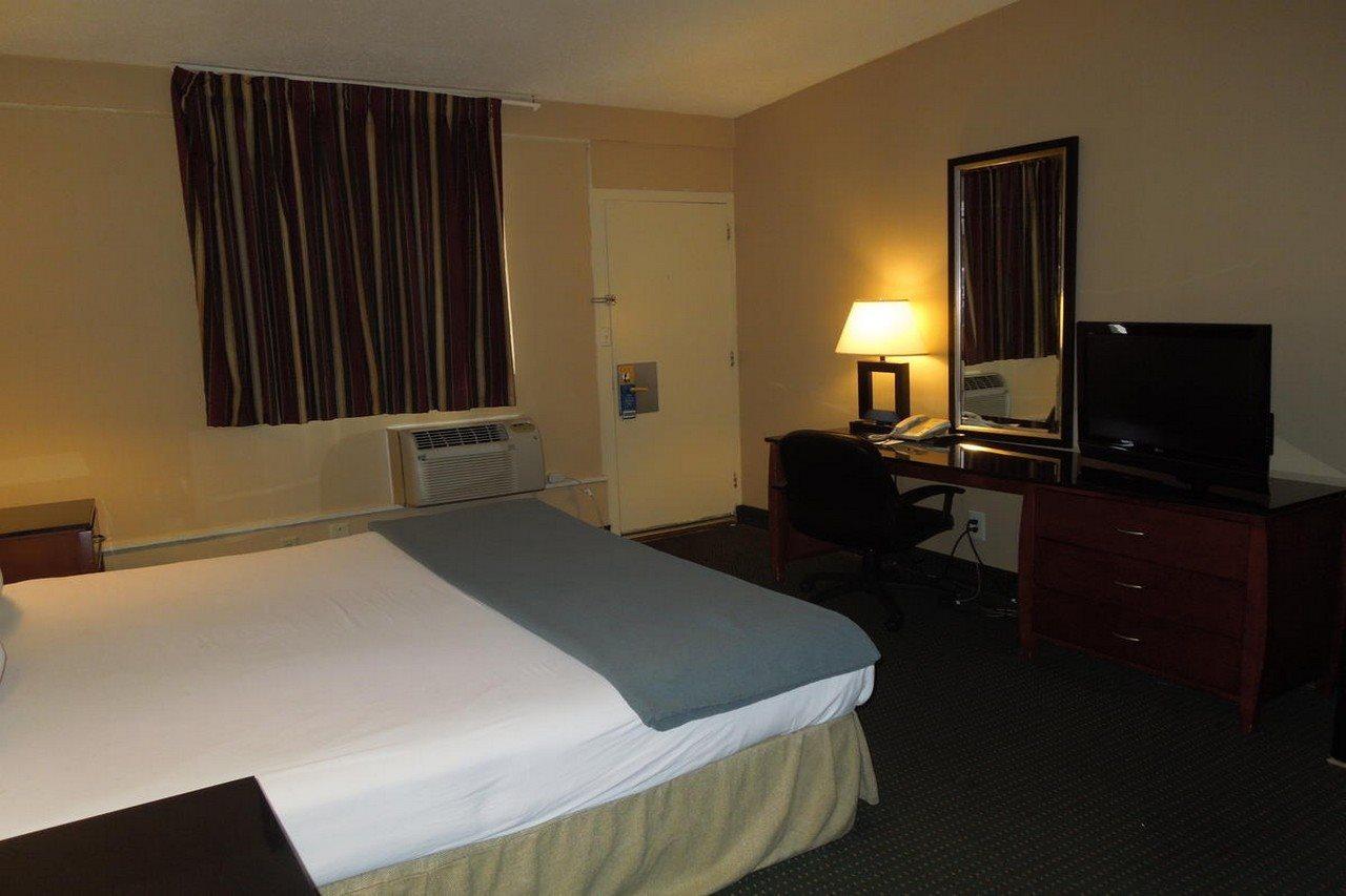 ทราเวลลอดจ์ บาย วินด์แฮม ซิลเวอร์สปริง Hotel ภายนอก รูปภาพ